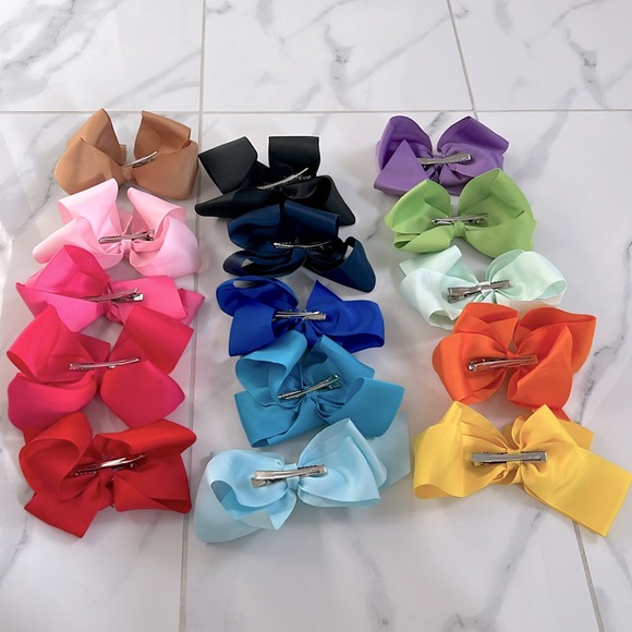 ❌CLEARANCE BUNDLE Of 15 Multi Colored Big Bow Girls Hair Clips - Picture 2 of 4